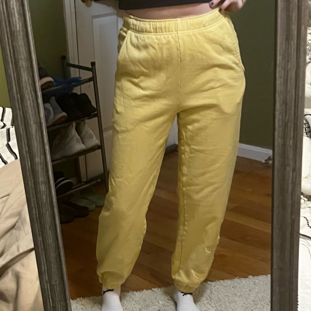 Vintage Disney Yellow Mickey Mouse Joggers size Small